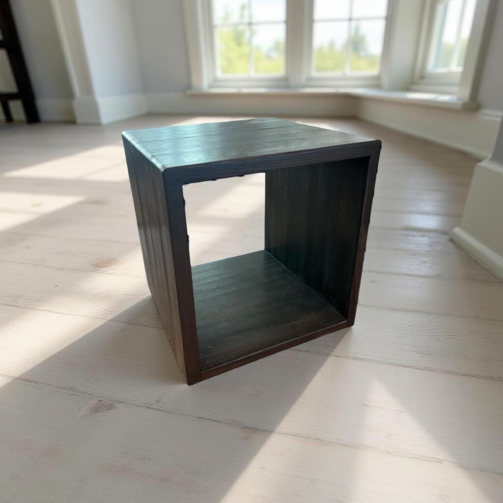 Mocha Wash Side Table